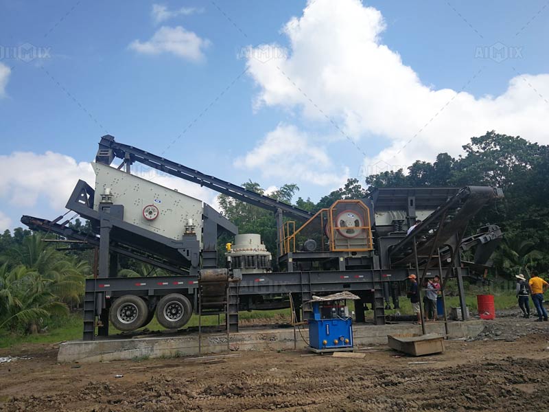 APY4-4660S Mobile Crushing And Screening Plant