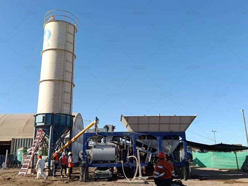 Compact Mobile Concrete Plant Acquired by a Client in Chile